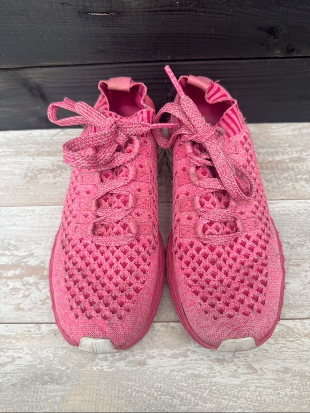 NOBULL Knit Runner Diamond Mesh Neon Pink Sneakers Shoes Womens 8.5 mens 7
